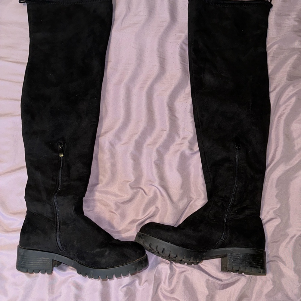 Black knee high boots